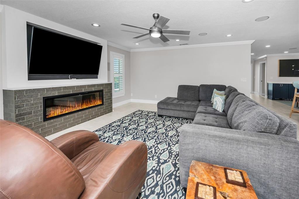 804 Bay Point Drive Madeira Beach, FL 33708 - Photo 17 of 100