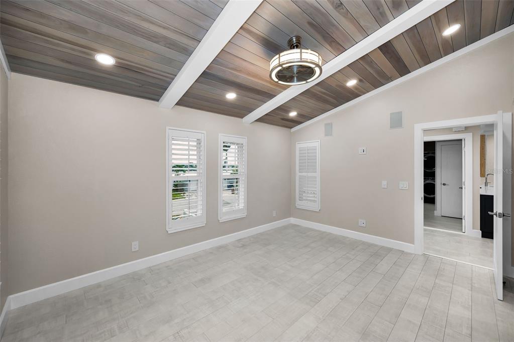 804 Bay Point Drive Madeira Beach, FL 33708 - Photo 81 of 100 a view of an empty room with a window