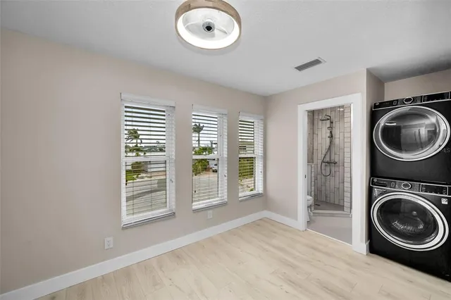 $7,500 | 804 Bay Point Drive, Madeira Beach, FL 33708