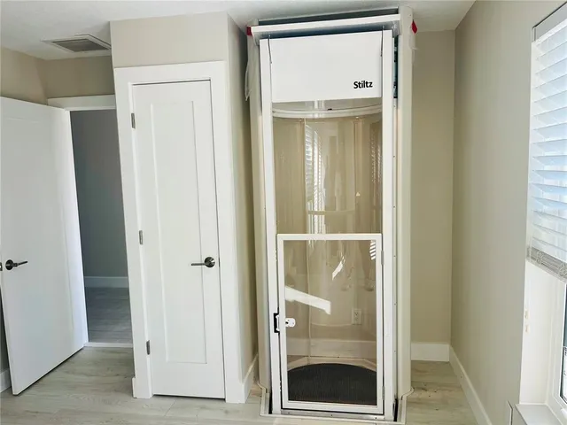 $7,500 | 804 Bay Point Drive, Madeira Beach, FL 33708