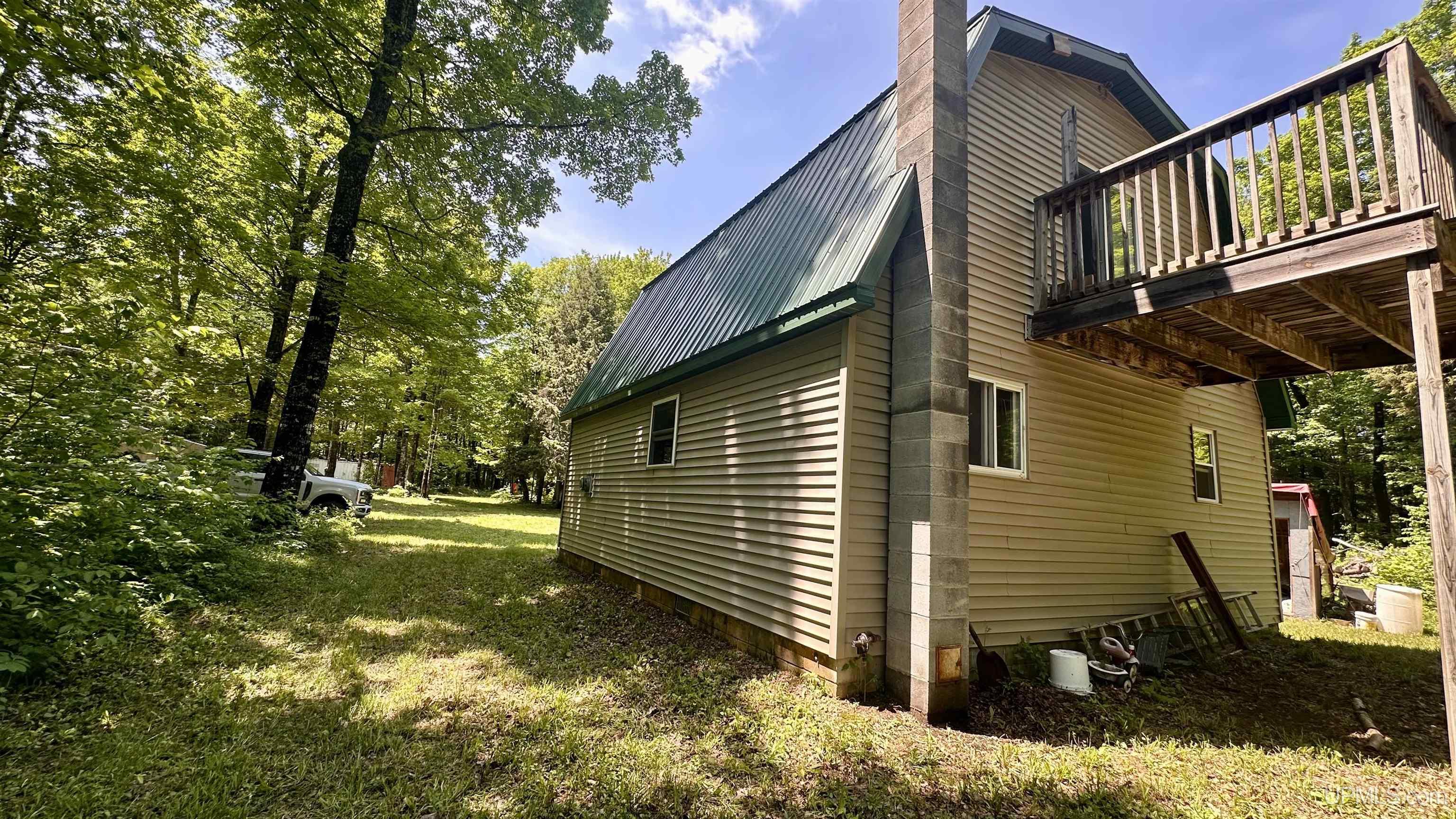 7450 Northwestern Road Big Bay, MI 49808 - Photo 29 of 58