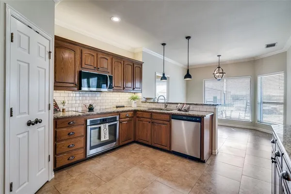 $700,000 | 9798 Helms Trail, Forney, TX 75126