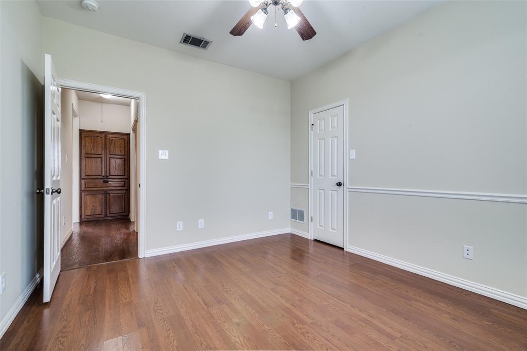 9798 Helms Trail Forney, TX 75126 - Photo 19 of 40