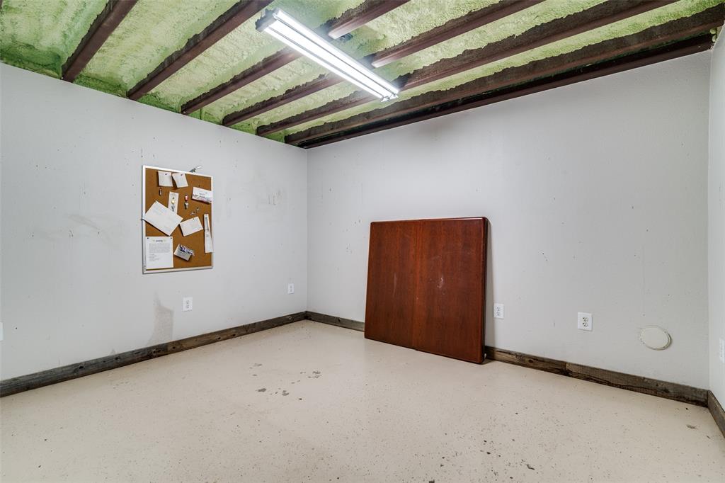 9798 Helms Trail Forney, TX 75126 - Photo 34 of 40