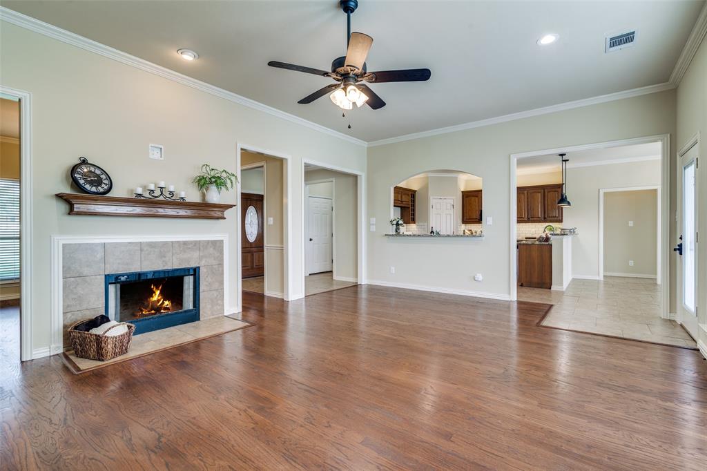 9798 Helms Trail Forney, TX 75126 - Photo 7 of 40