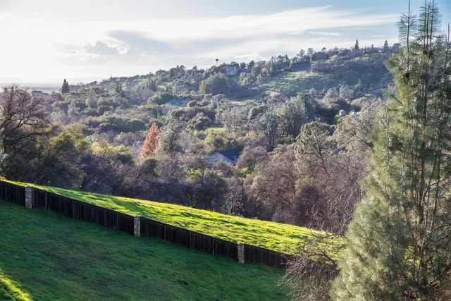 $185,000 | 980 Machty Court, Auburn, CA 95603