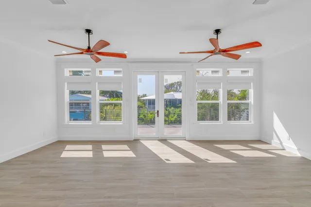 $2,299,999 | 17210 Angelfish Lane, Sugarloaf, FL 33042