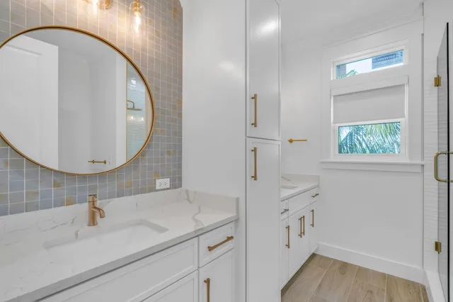 $2,299,999 | 17210 Angelfish Lane, Sugarloaf, FL 33042