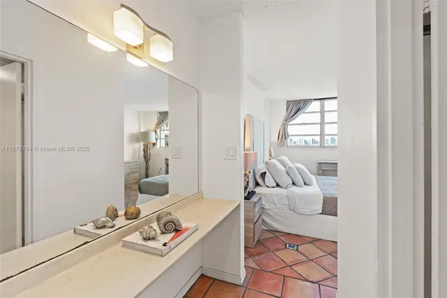 $405,000 | 800 West Avenue, Unit 831, Miami Beach, FL 33139