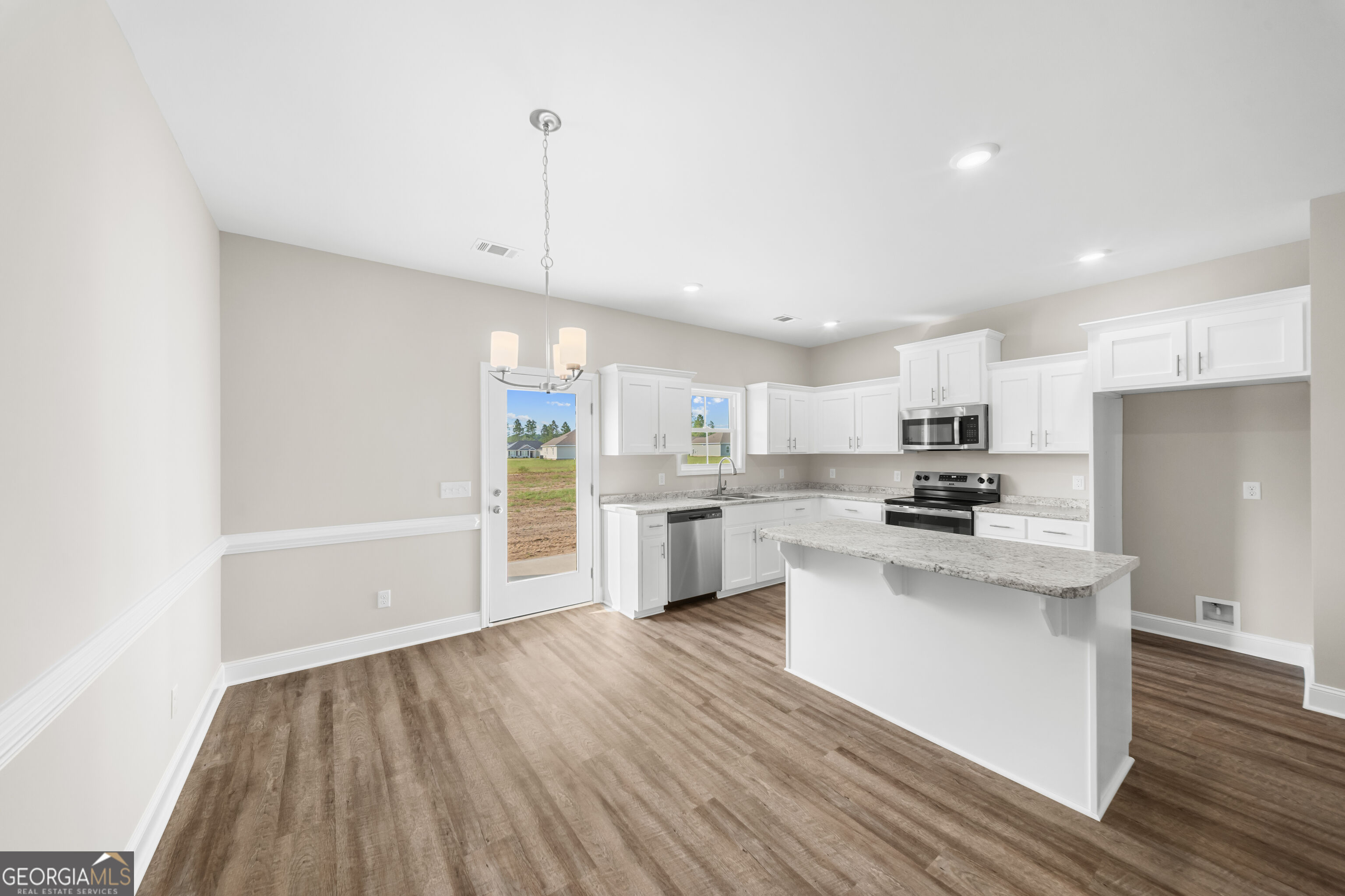 664 Belfast Loop Ellabell, GA 31308 - Photo 5 of 23 Gallery Image 5