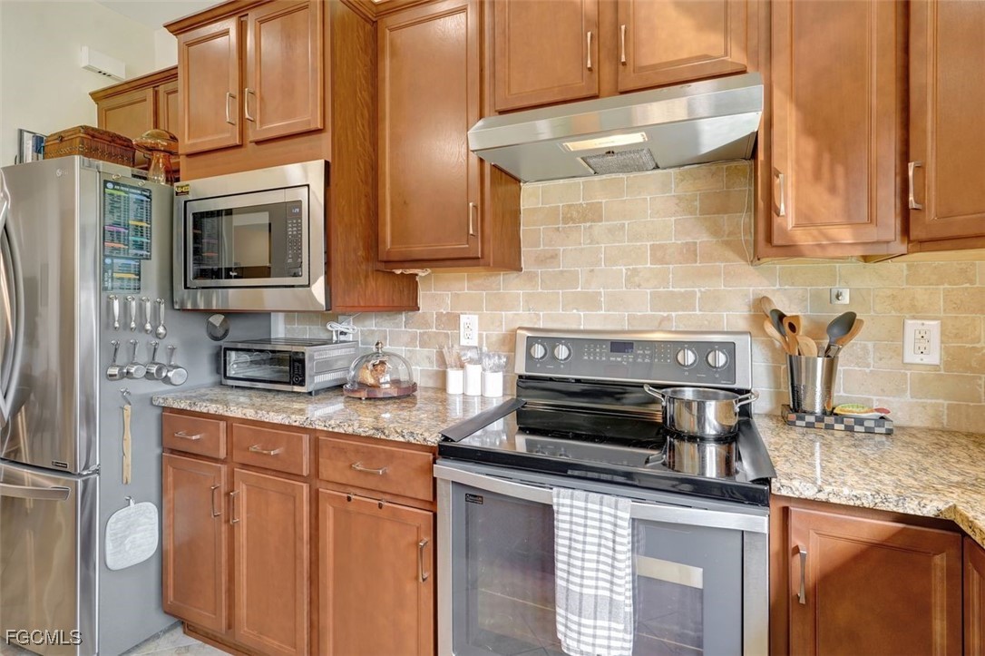 10963 Glenhurst Street Fort Myers, FL 33913 - Photo 15 of 50