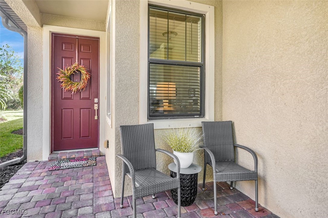 10963 Glenhurst Street Fort Myers, FL 33913 - Photo 4 of 50