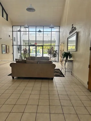 $1,100 | 171 Northwest 75th Terrace, Plantation, FL 33317