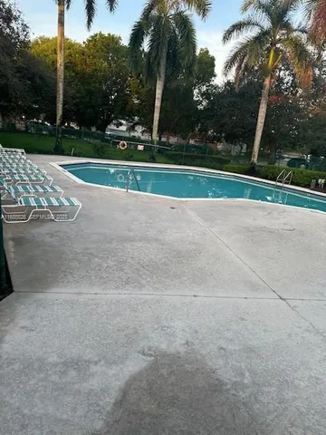 $1,100 | 171 Northwest 75th Terrace, Plantation, FL 33317