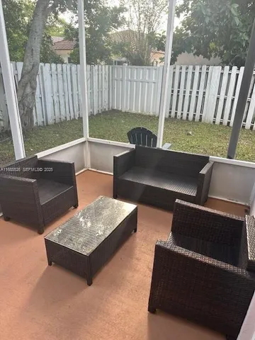 $1,100 | 171 Northwest 75th Terrace, Plantation, FL 33317