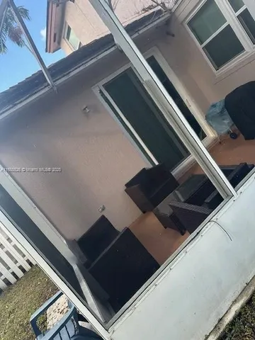 $1,100 | 171 Northwest 75th Terrace, Plantation, FL 33317