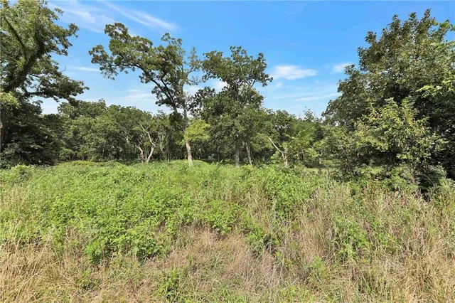 $4,658,550 | 22155 70th Road, St. Paul, KS 66771