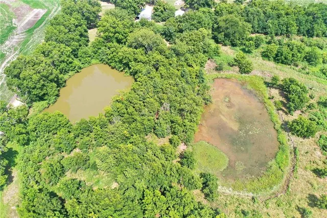 $4,658,550 | 22155 70th Road, St. Paul, KS 66771