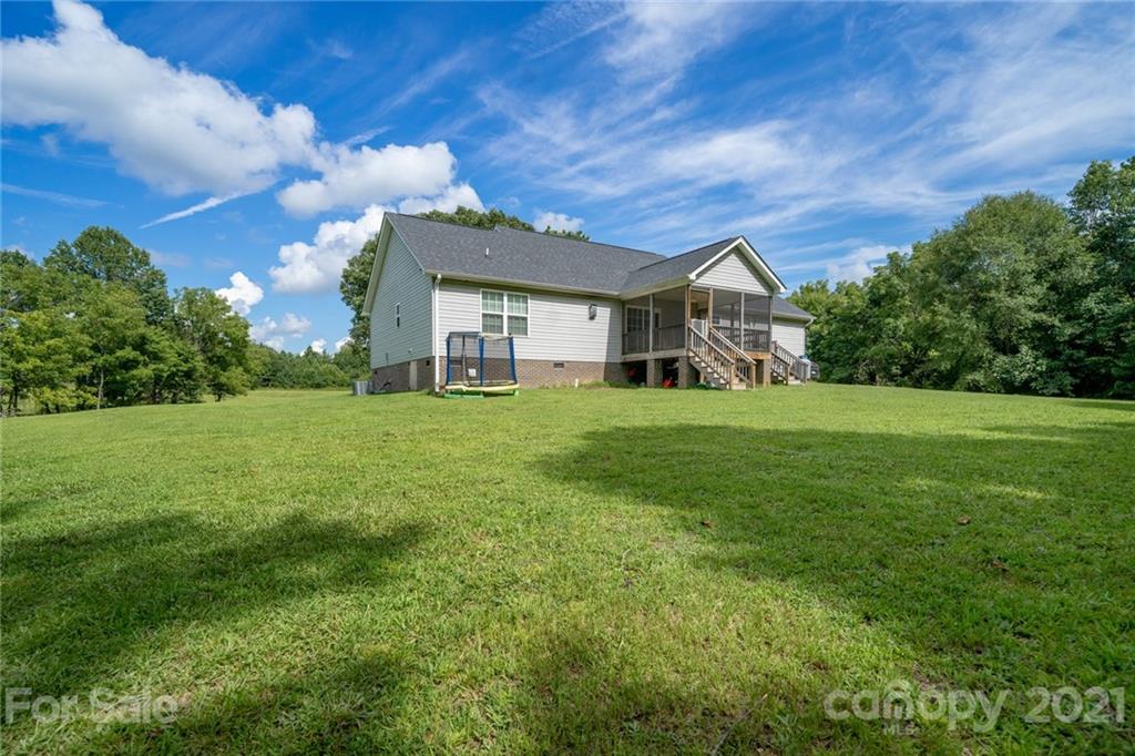 1174 South Rutherford Street Blacksburg, SC 29702 - Photo 33 of 40 a view of a house with a big yard