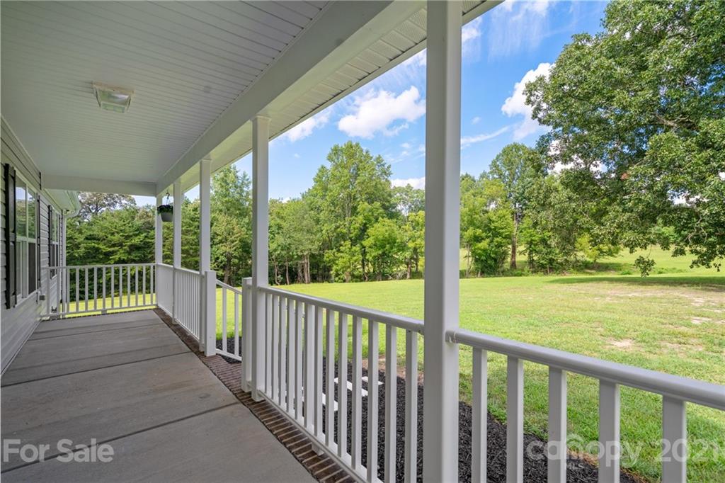 1174 South Rutherford Street Blacksburg, SC 29702 - Photo 5 of 40 a view of a porch