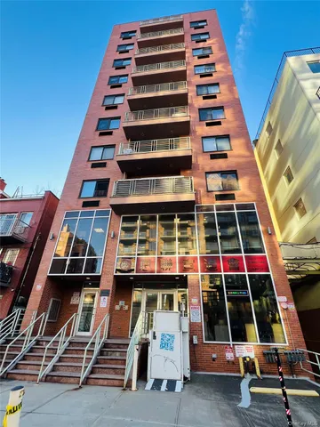 $685,000 | 31-38 137th Street, Unit 5A | Flushing