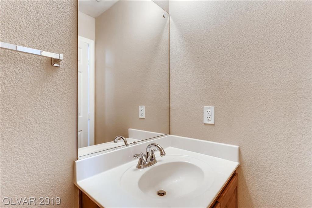 10985 Paradise Road Henderson, NV 89052 - Photo 14 of 28 Gallery Image 14