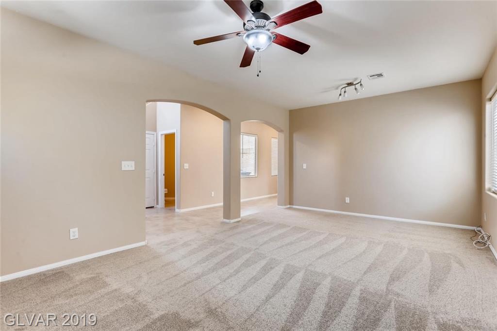10985 Paradise Road Henderson, NV 89052 - Photo 5 of 28 Gallery Image 5