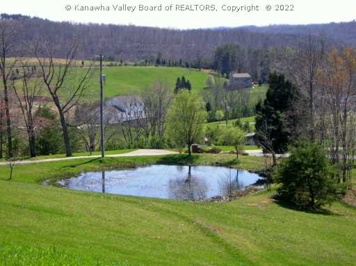 29 Melrose Lane Ripley, WV 25271 - Photo 6 of 8 View.