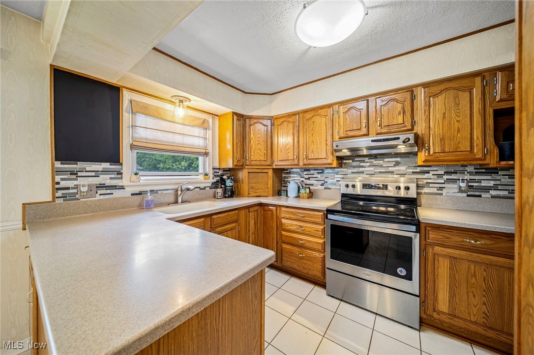 2039 South Green Road South Euclid, OH 44121 - Photo 19 of 35