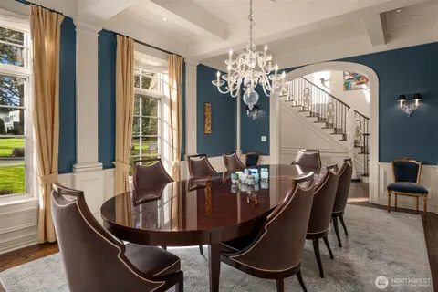 $12,495,000 | Undisclosed Address, Medina, WA 98039