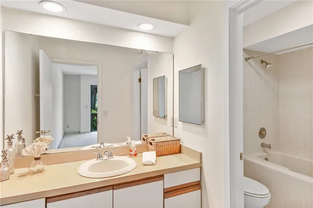 $399,900 | 259 Moss Oak Lane, St. Simons Island, GA 31522