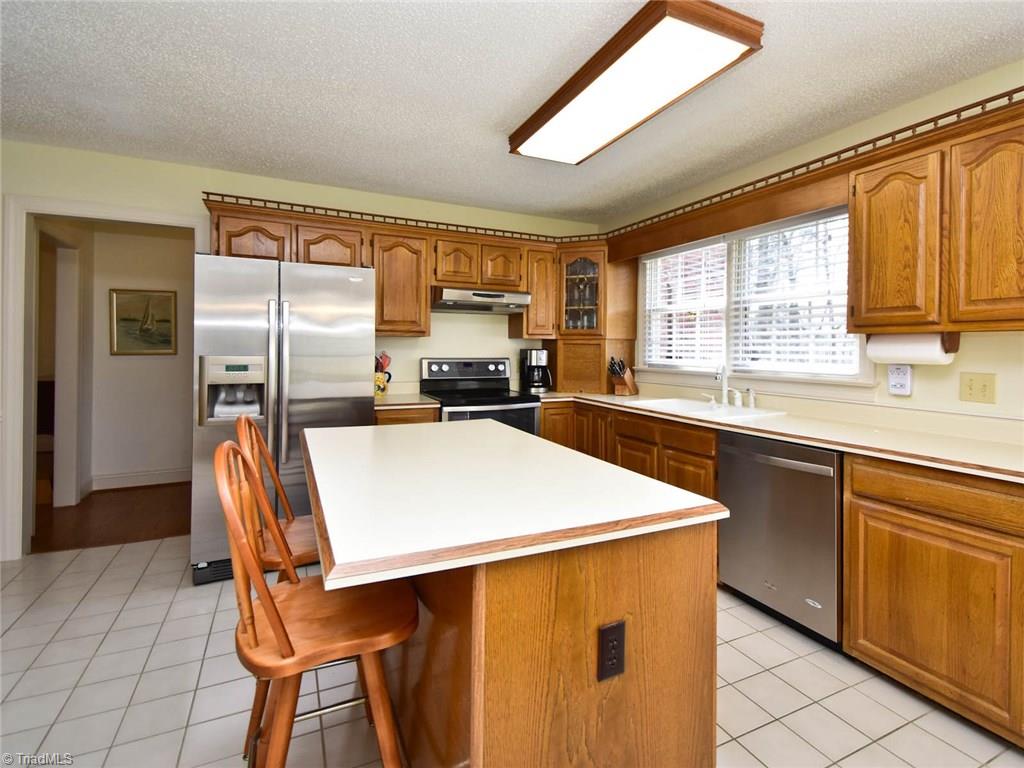 4907 Leadenhall Road Oak Ridge, NC 27310 - Photo 12 of 30