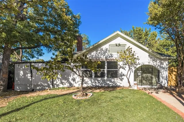 $485,000 | 922 Cristler Avenue, Dallas, TX 75223