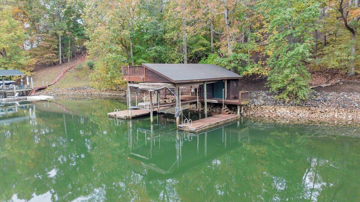 104 Red Oak Road Moneta, VA 24121 - Photo 81 of 99 Dock