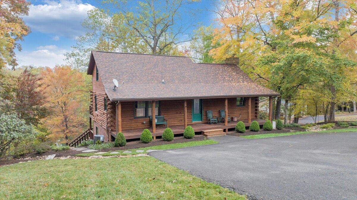 104 Red Oak Road Moneta, VA 24121 - Photo 85 of 99 Front