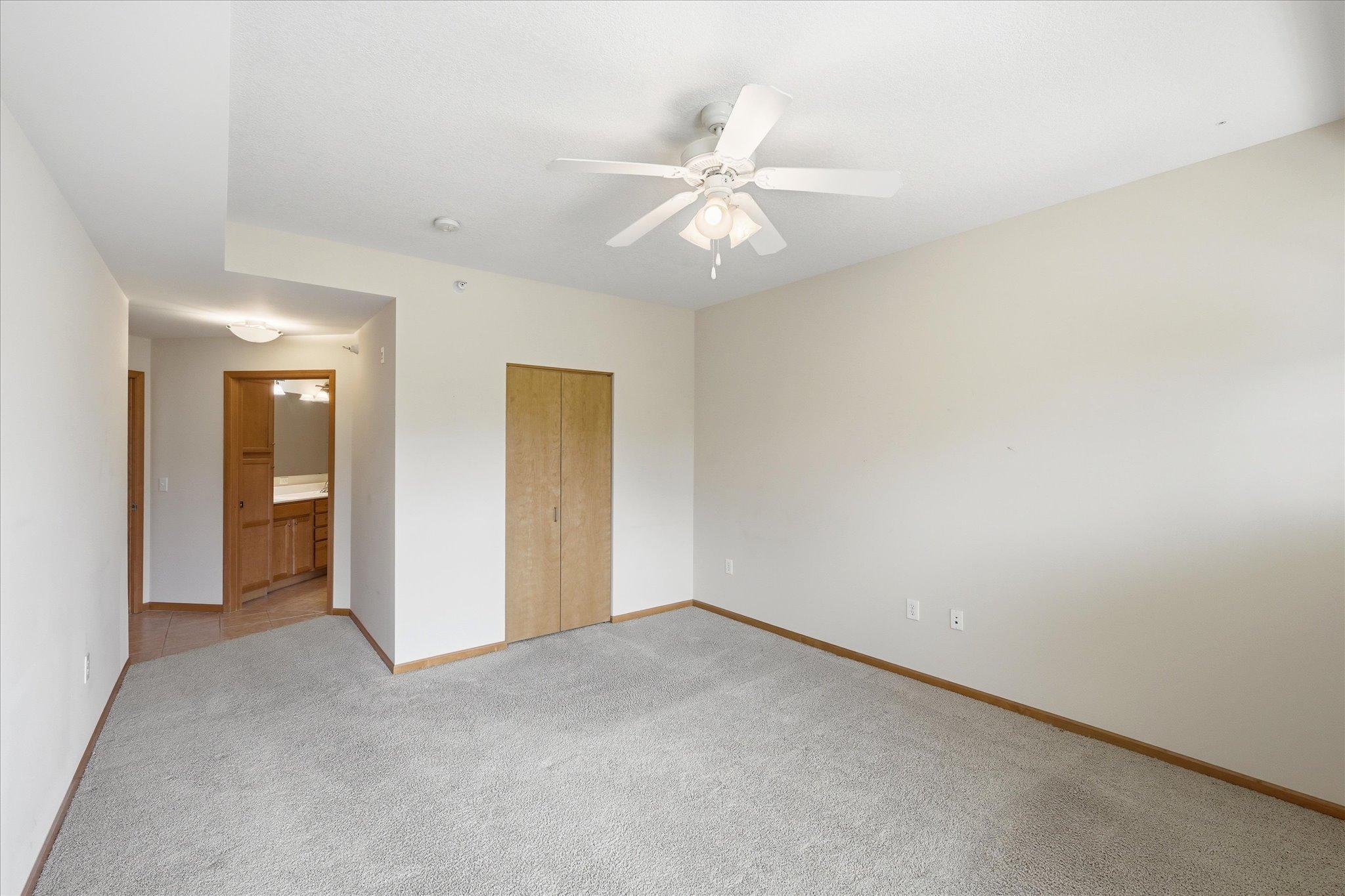 2550 38th Avenue Northeast, Unit 213 St. Anthony, MN 55421 - Photo 25 of 37