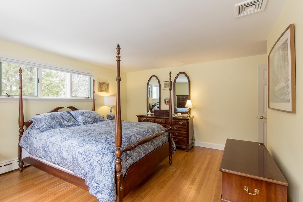 48 Johnson Road Winchester, MA 01890 - Photo 19 of 29 Gallery Image 19