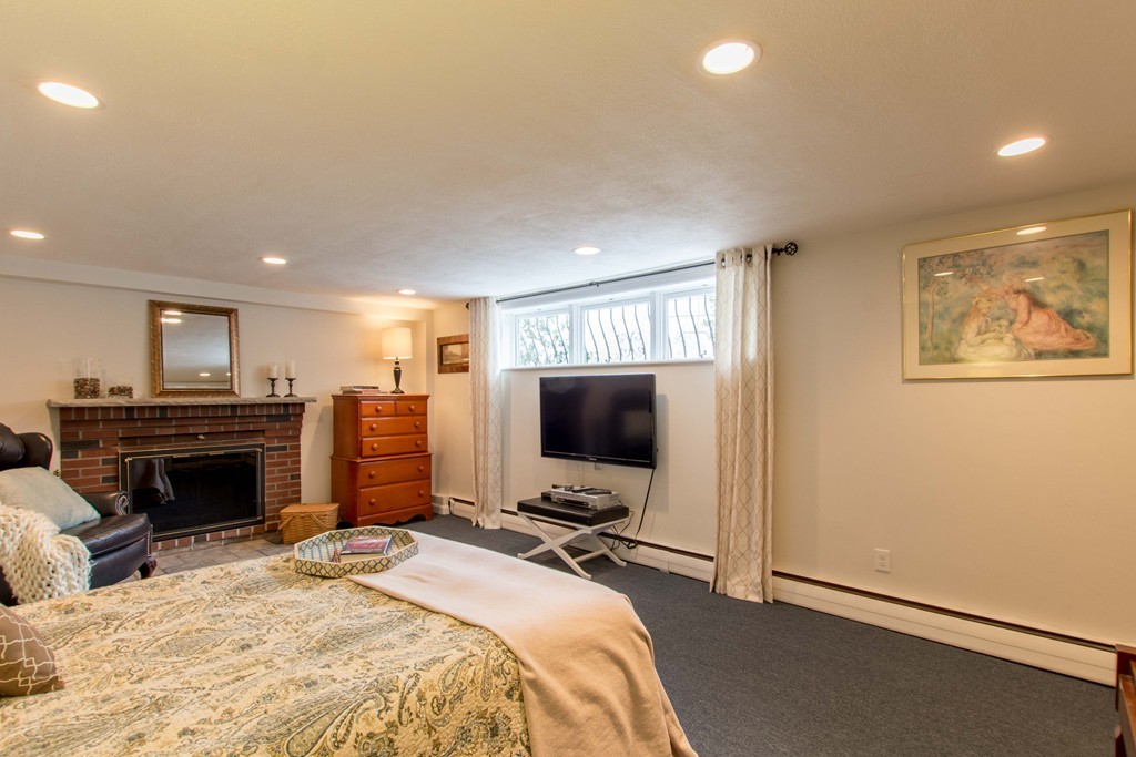 48 Johnson Road Winchester, MA 01890 - Photo 20 of 29 Gallery Image 20