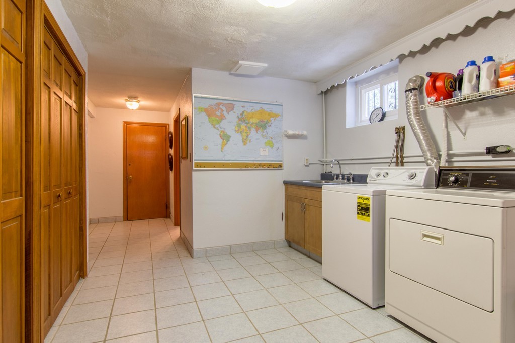 48 Johnson Road Winchester, MA 01890 - Photo 25 of 29 Gallery Image 25