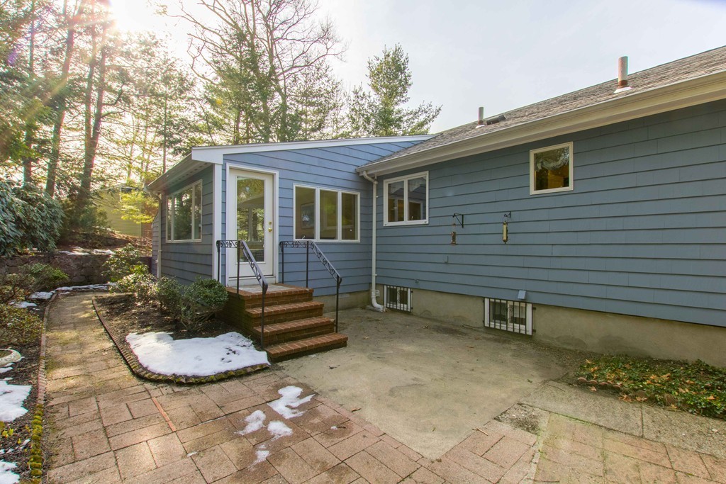 48 Johnson Road Winchester, MA 01890 - Photo 26 of 29 Gallery Image 26