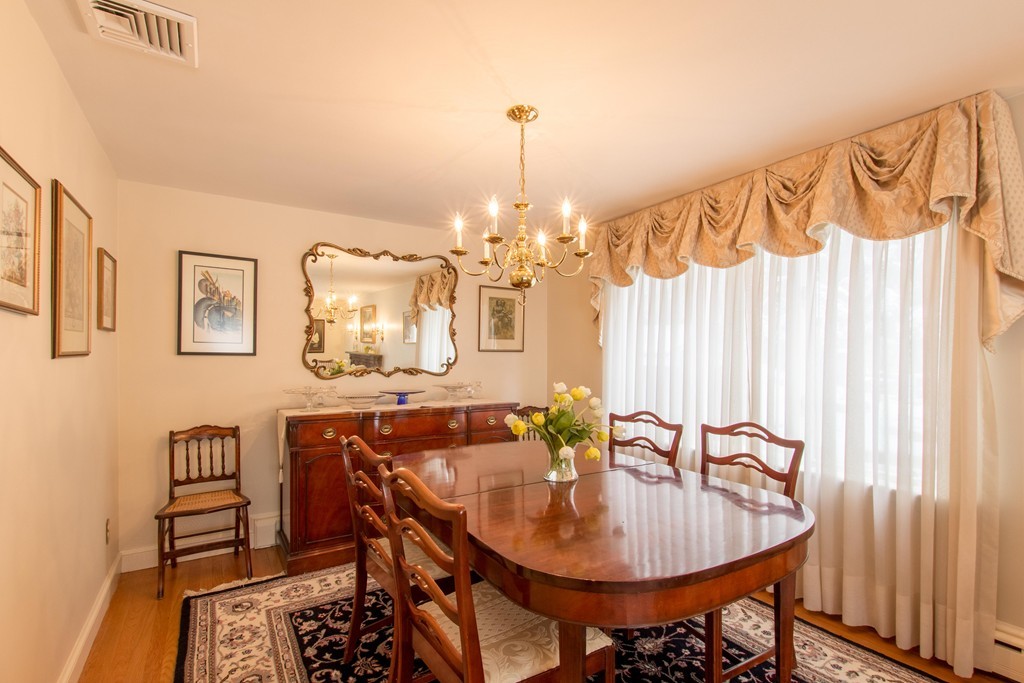 48 Johnson Road Winchester, MA 01890 - Photo 8 of 29 Gallery Image 8