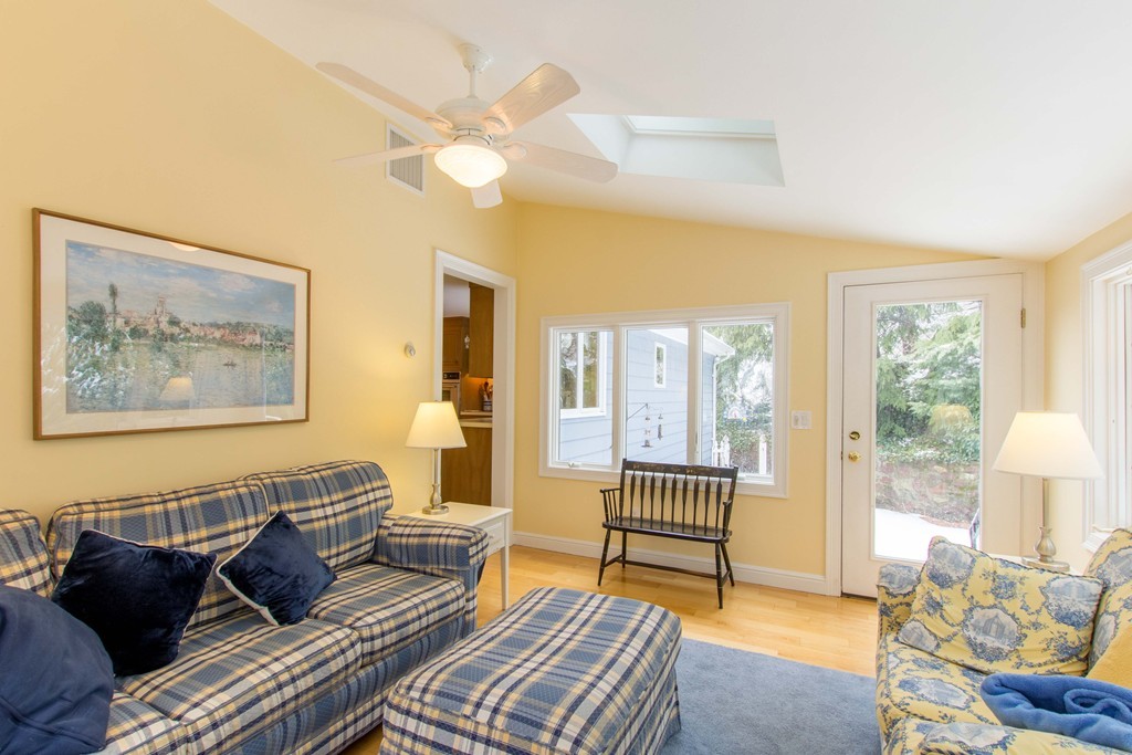 48 Johnson Road Winchester, MA 01890 - Photo 10 of 29 Gallery Image 10