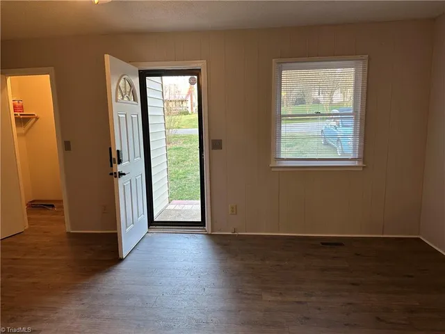 $1,550 | 305 Leonard Meadow Road, Ramseur, NC 27316