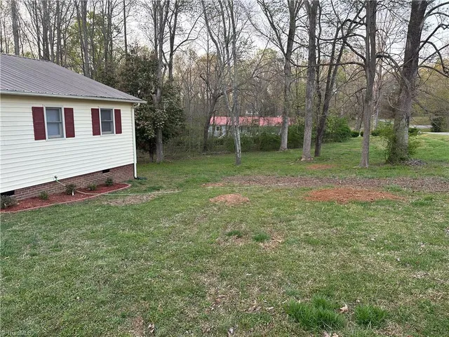 $1,550 | 305 Leonard Meadow Road, Ramseur, NC 27316