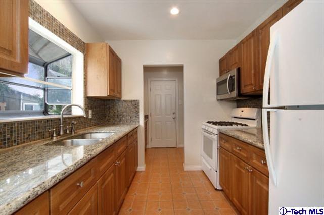 374 West Woodbury Road Altadena, CA 91001 - Photo 10 of 32 Additional Photo