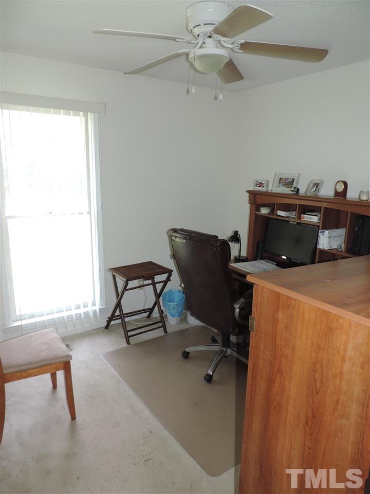 211 Barbour Road Smithfield, NC 27577 - Photo 12 of 25 Gallery Image 12