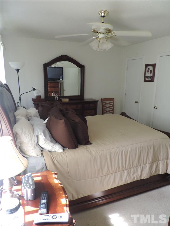 211 Barbour Road Smithfield, NC 27577 - Photo 15 of 25 Gallery Image 15