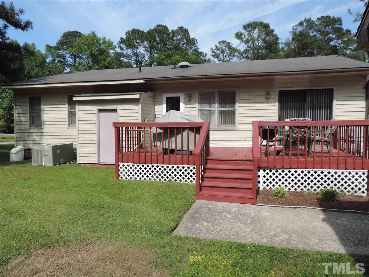 211 Barbour Road Smithfield, NC 27577 - Photo 22 of 25 Gallery Image 22