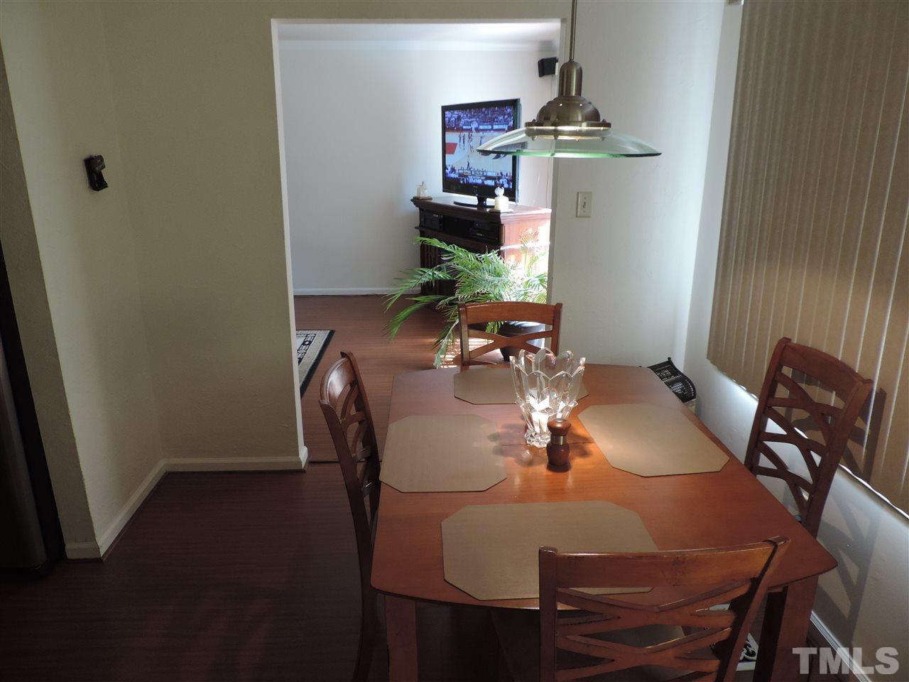 211 Barbour Road Smithfield, NC 27577 - Photo 9 of 25 Gallery Image 9