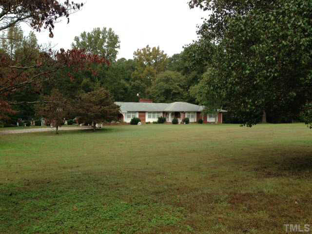 6401 Castlebrook Drive Raleigh, NC 27604 - Photo 2 of 4